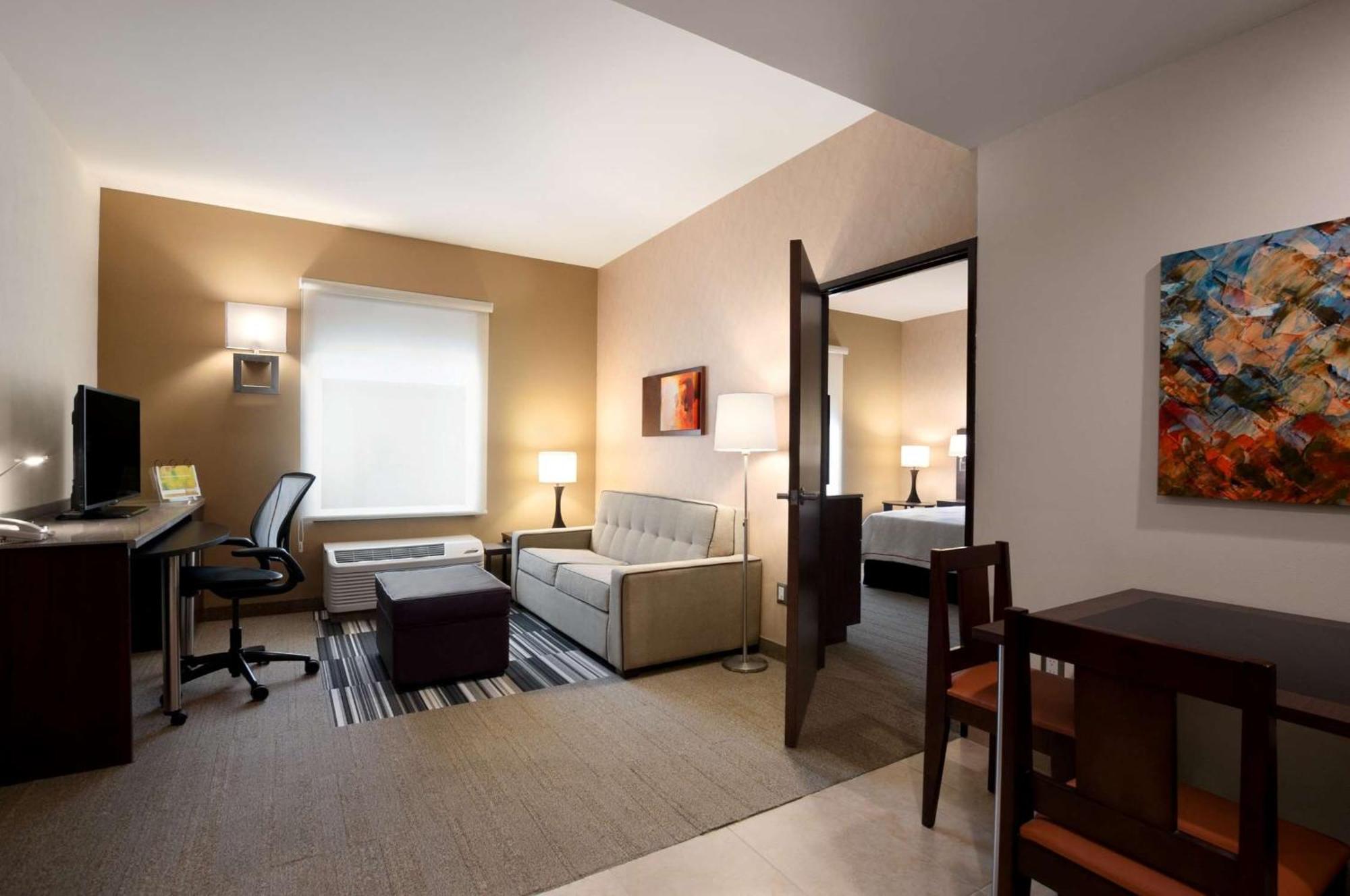 Homewood Suites By Hilton Querétaro Esterno foto